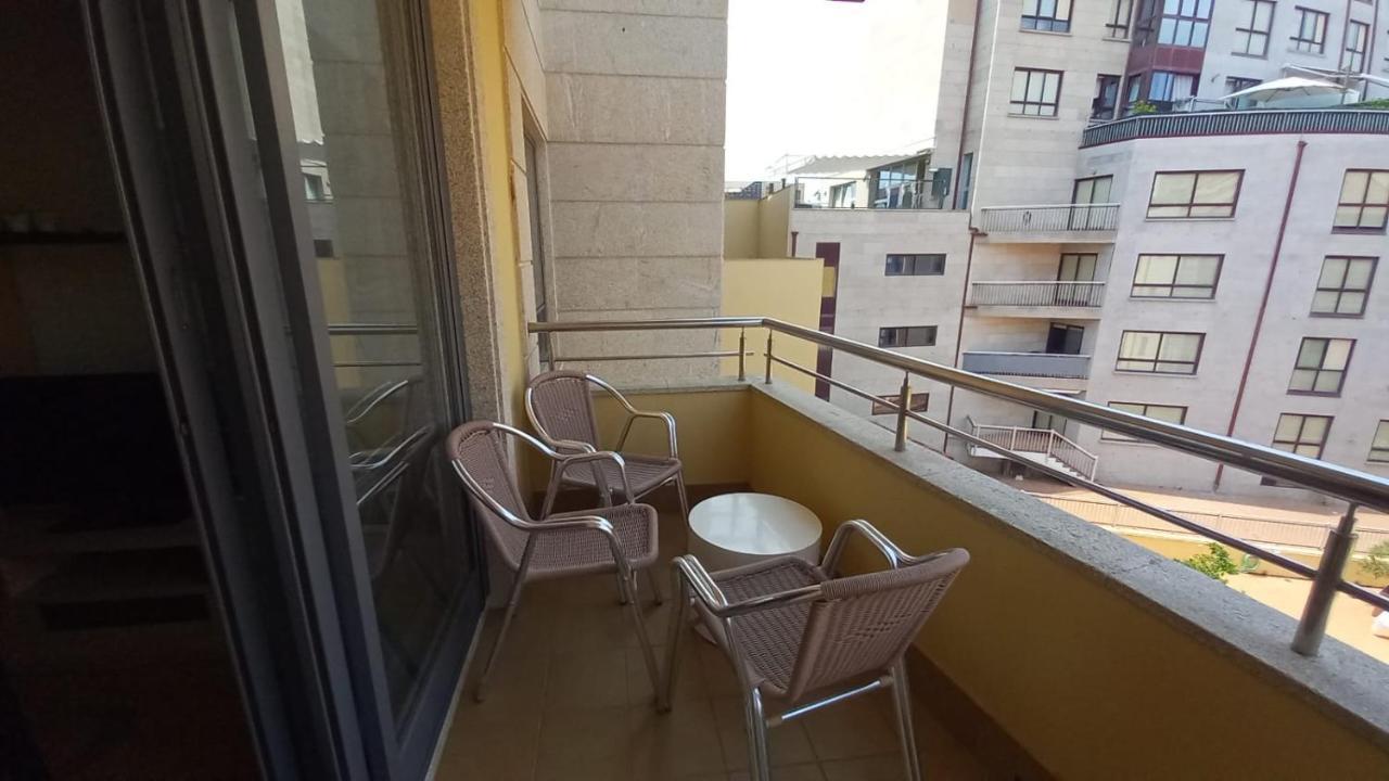 Apartamento En Urbanizacion Con Piscina En Playa De Silgar 桑亨霍 外观 照片